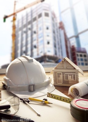 在鋼筋水泥間，尋找光影的詩意